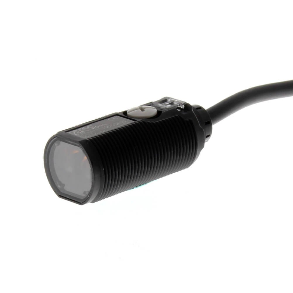 Omron E3F1-RN11 2M M18 NPN 0.1-3 Metre NPN Reflektörlü Sensör