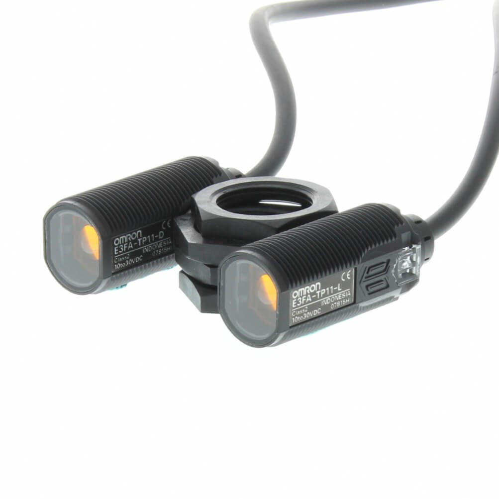 Omron E3FA-TP11 2M Karşılıklı Sensör 20M M18 PNP