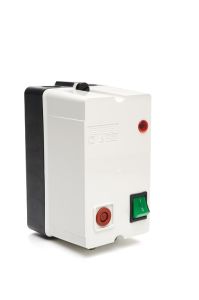 Emas HJ11A09UI HJ Serisi 9A 220-230V/50-60HZ Anahtar+Reset Buton+Sinyalli 2,50-3,70A Termikli Kutulu Kontaktör