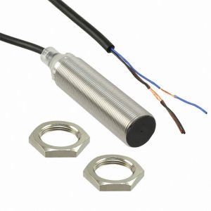 Omron E2B-M18LS08-WP-B1 2M M18 PNP NO Endüktif Sensör